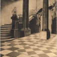Pocztówka klatki schodowej pałacu ze zdjęcia zrobionego około 1904r 