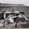 Żołnierze 4dp przy ruinach bunkrów. Być może są to fragmenty twierdzy w Osowcu. 