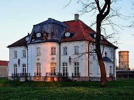 Pałac Branickich- letnia rezydencja. Muzeum Wnętrz Pałacowych (CHOROSZCZ)