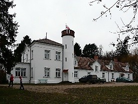 Siedziba Narwiańskiego Parku Narodowego (Muzeum) (KUROWO)