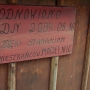 Mogilnice - Kapliczka, tabliczka upamiętniająca remont