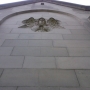 Płaskorzeźba anioła na tylnej ścianie kaplicy Buchholtzów.