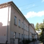 Zabytkowa szkoła. Obecnie VI LO im. Z. Augusta.