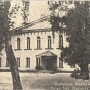 Zabytkowa szkoła. Obecnie VI LO im. Z. Augusta.