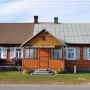 Drewniana zabudowa. Dom nr 47,49.