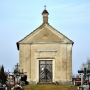 Kaplica cmentarna z 1872roku.