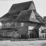 Drewniana synagoga- zdjęcie z 1895 r.(Źródło pochodzenia kopii Wikimedia Commons - plik jest własnością publiczną) 