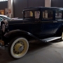 Amerykański Plymouth z 1936 roku.