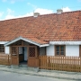 Zabytkowy dom z końca XVIIIw (Izba Regionalna)
