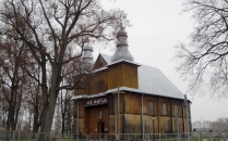 Kościół par. p.w. Narodzenia NMP z 1795 r (wcześniej cerkiew unicka) .