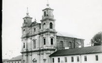 Zabytkowy kościół (kolegiata) pod wezwaniem Przemienienia Pańskiego w Łukowie