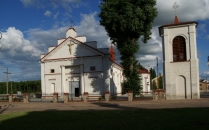 Kościół par. p.w. św. Anny z 1836 r.